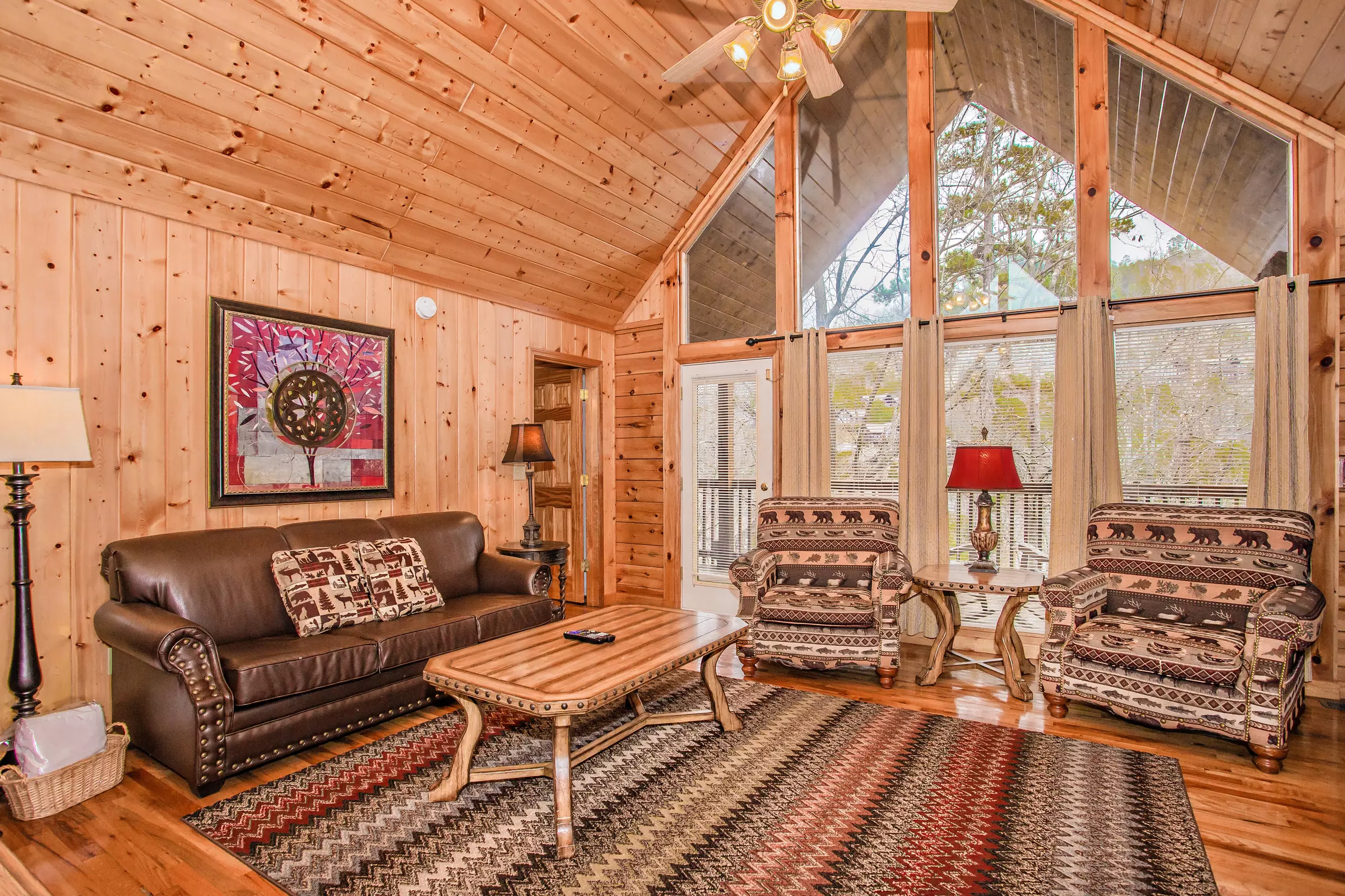 Dancing Bears Den - 2 Bedroom Sevierville Cabin Rental