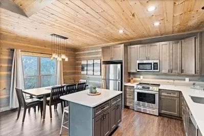 Dreamy Views @ Timber Cove 112