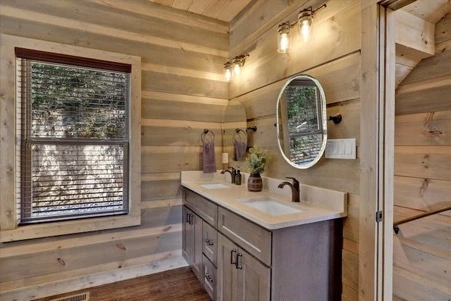 Dreamy Retreat @ Timber Cove 111