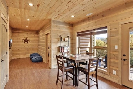 Dreamy Retreat @ Timber Cove 111
