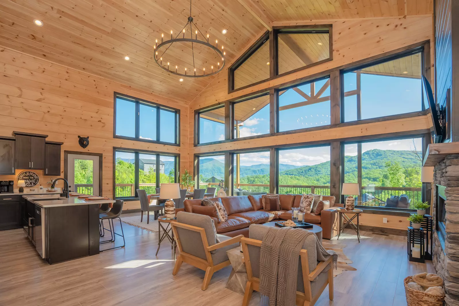 Apres Chalet