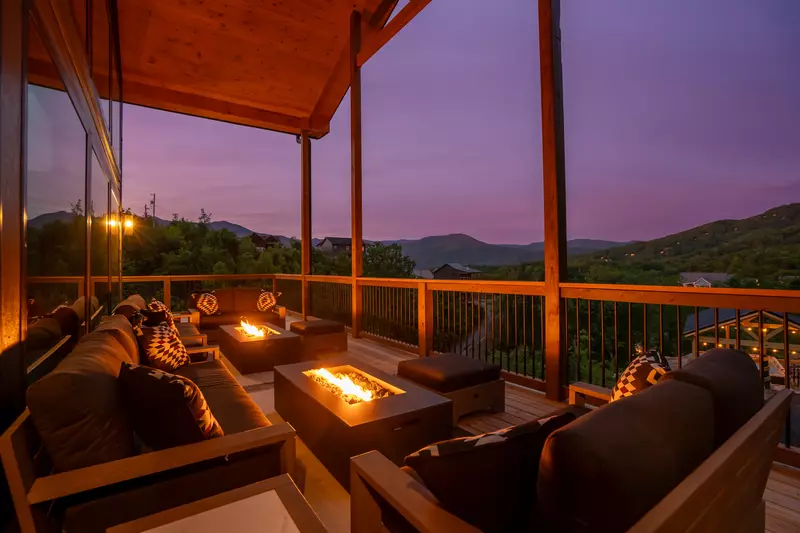 Apres Chalet