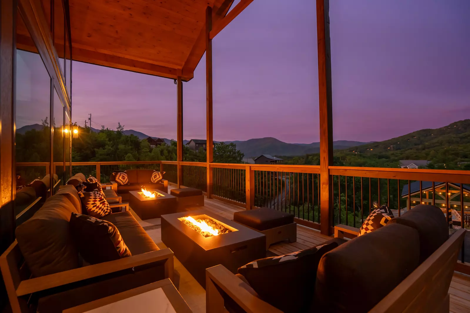 Apres Chalet