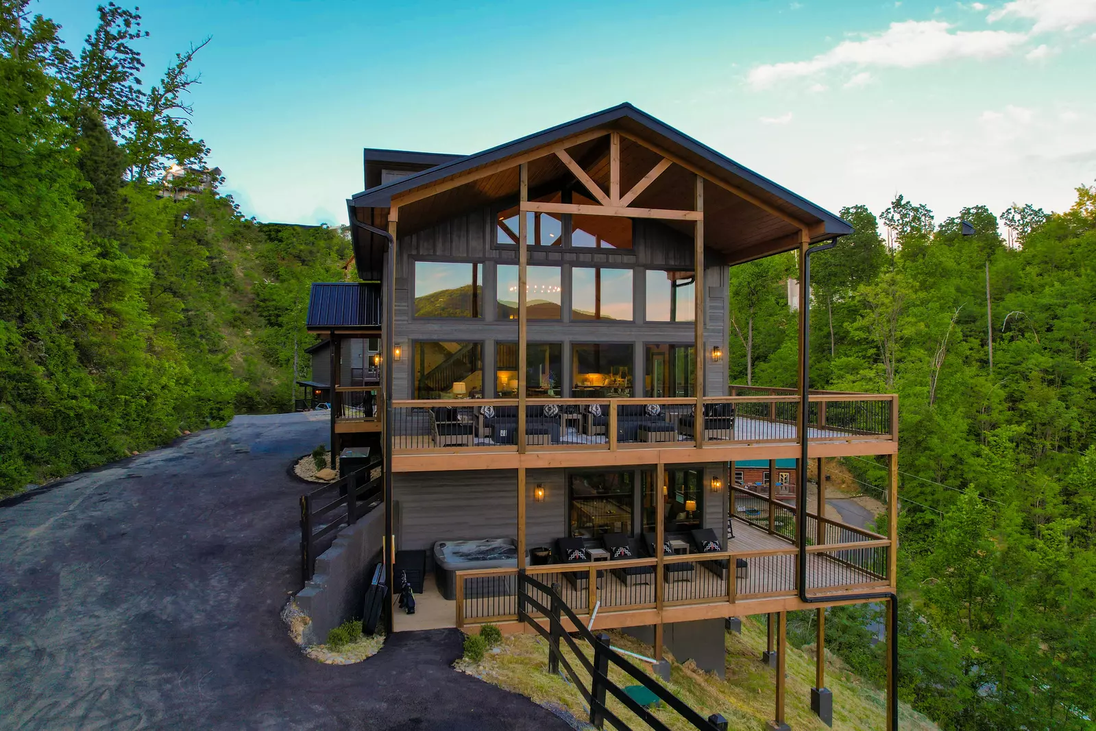 Apres Chalet