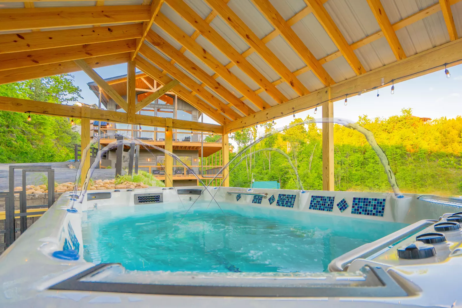 Apres Chalet
