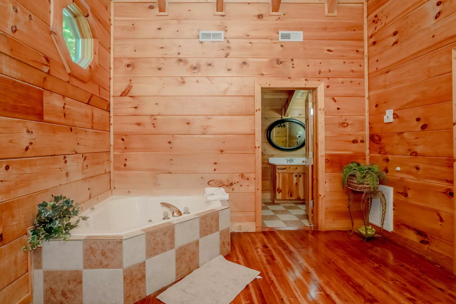 Majestic Splendor Lodge