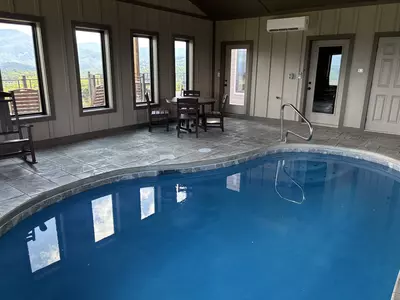 A Gatlinburg Mountain Top Splash