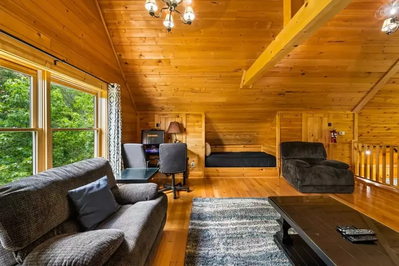 Keaton's Cozy Cabin