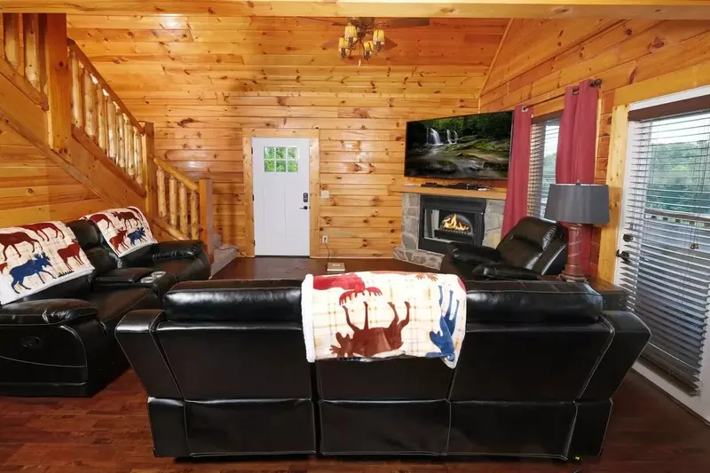 Keaton's Moose Manor