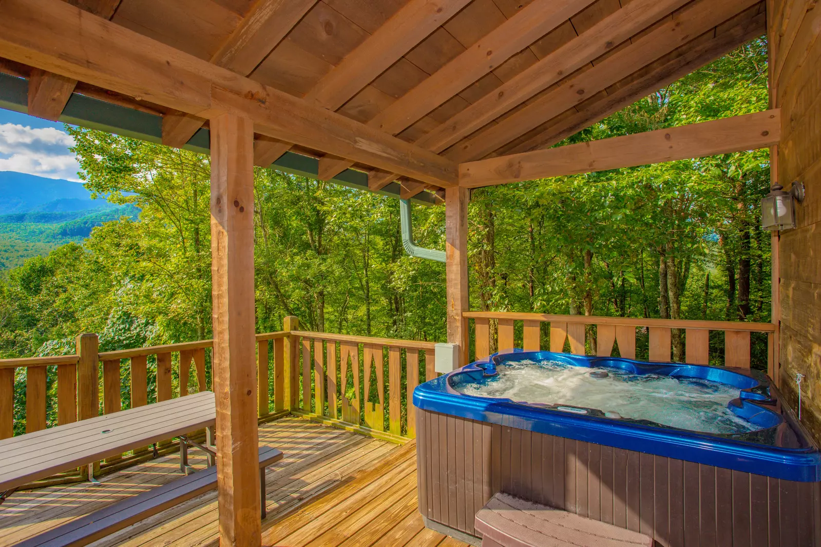 Treetop Retreat
