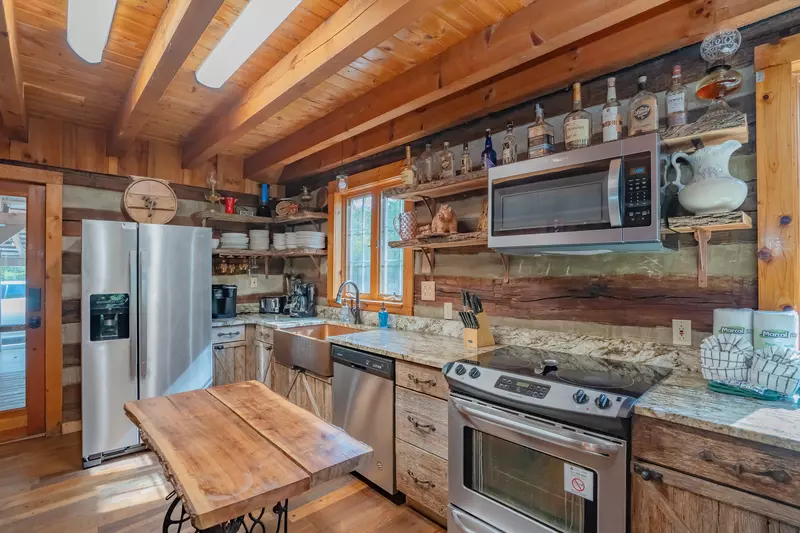 Hand Hewn Hideaway