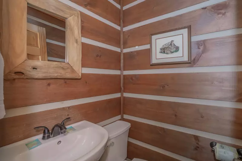 Hand Hewn Hideaway