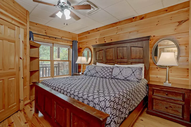 Keaton's Star Spangled Cabin