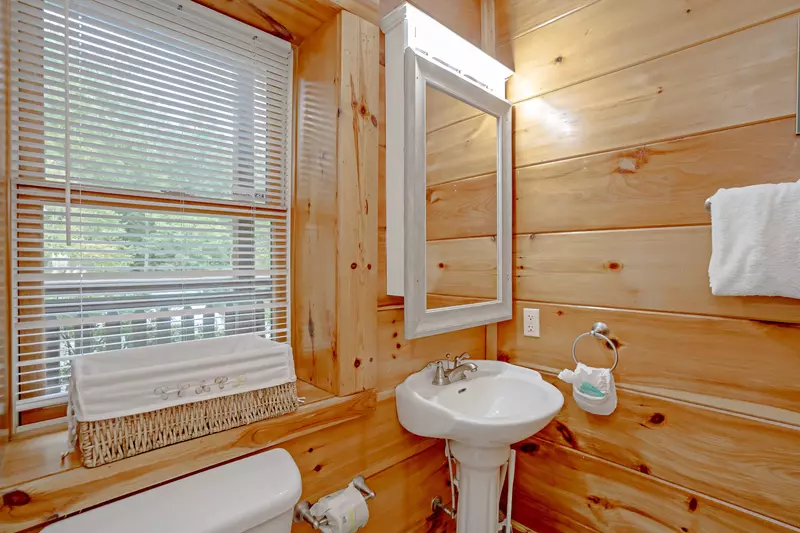 Keaton's Star Spangled Cabin