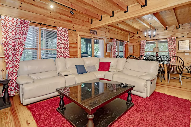 Keaton's Star Spangled Cabin