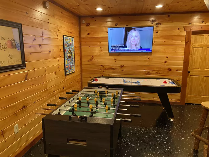 Hickory Hollow Retreat