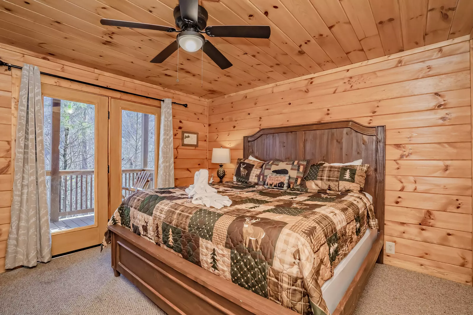 Cozy Bear Lodge