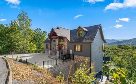 Sky Lodge @ Teaberry Mountain