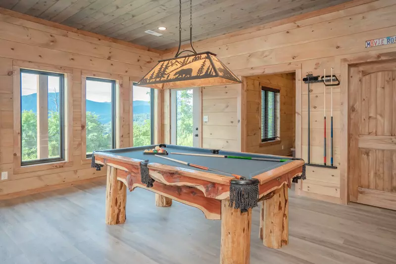 A Gatlinburg Mountain Top Splash