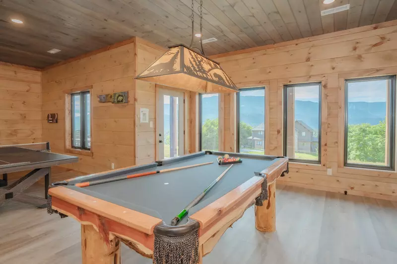 A Gatlinburg Mountain Top Splash