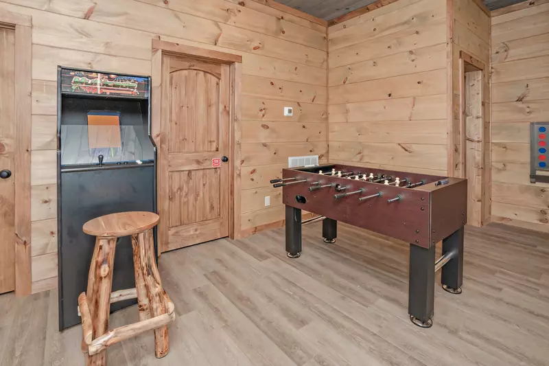 A Gatlinburg Mountain Top Splash