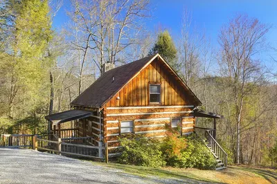 affordable cabin in Pigeon Forge