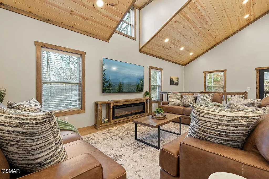 Legacy Lodge