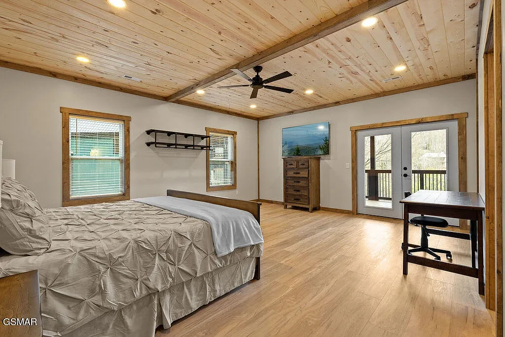Legacy Lodge