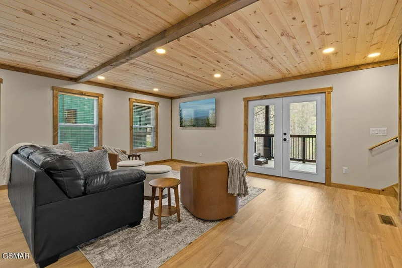 Legacy Lodge