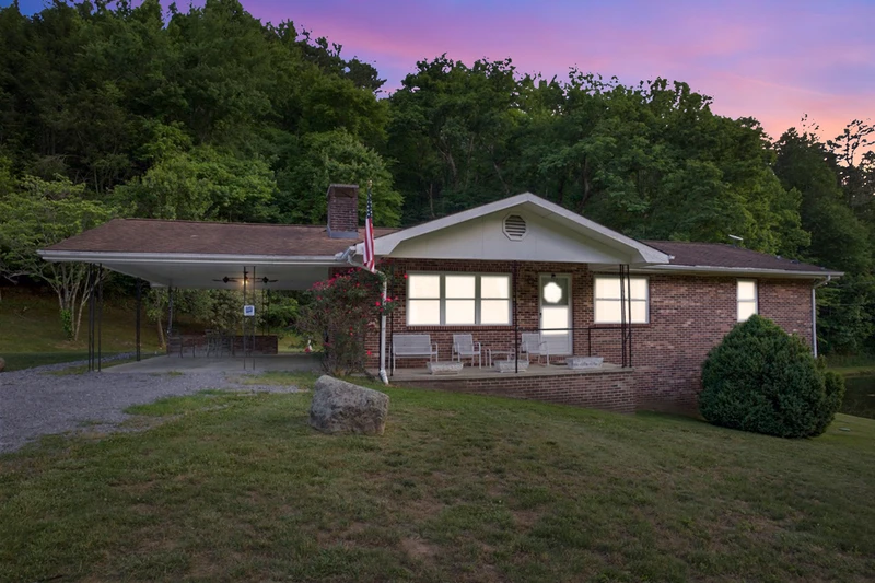 70 Acre Mountain Farmstead