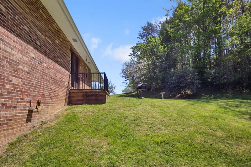 70 Acre Mountain Farmstead