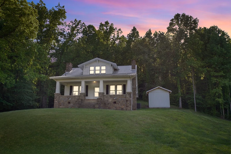 The Farmhouse at Foothills Farm