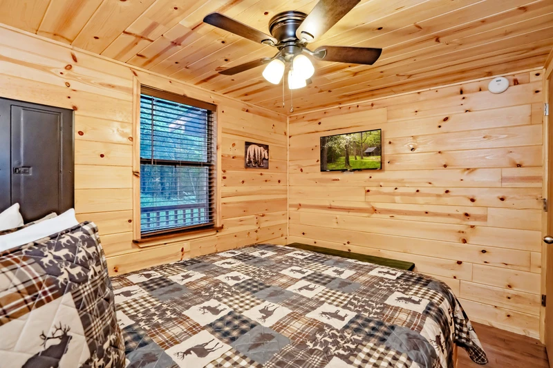 Dogwood Hideaway