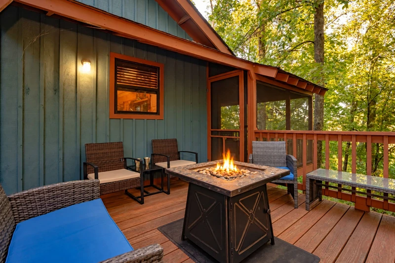 Dogwood Hideaway