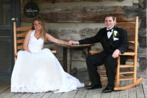 in cabin wedding in Pigeon Forge