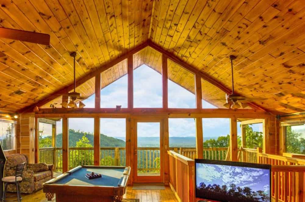 Top 4 Reasons to Take Advantage of Our Deals on Gatlinburg Cabins