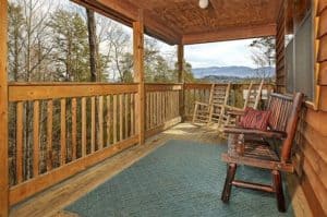 Red Cloud log cabin in Pigeon Forge TN