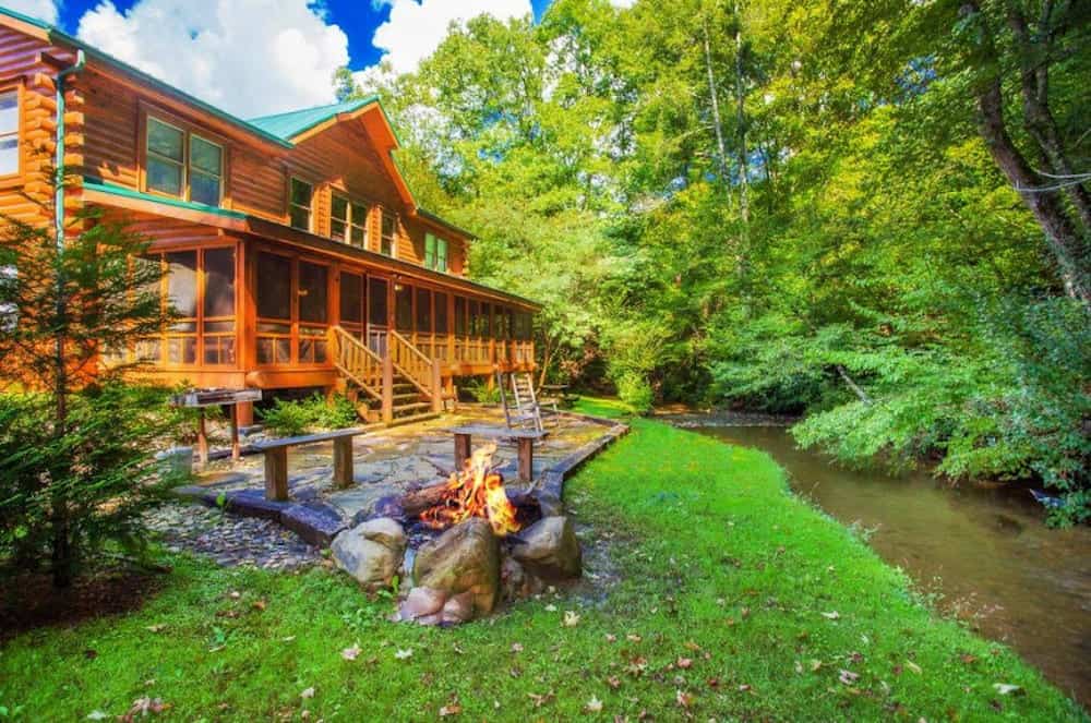 4 Perks of Staying in One of Our Secluded Smoky Mountain Cabin Rentals