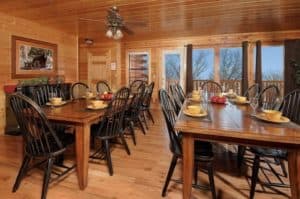 kitchen of Grandview Lodge cabin rental