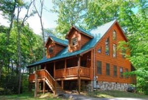 The exterior of the American Dream cabin, located between Gatlinburg and Pigeon Forge.