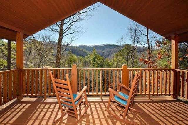 Chairs on the deck of the Majesitc Mountain cabin in Gatlinburg.