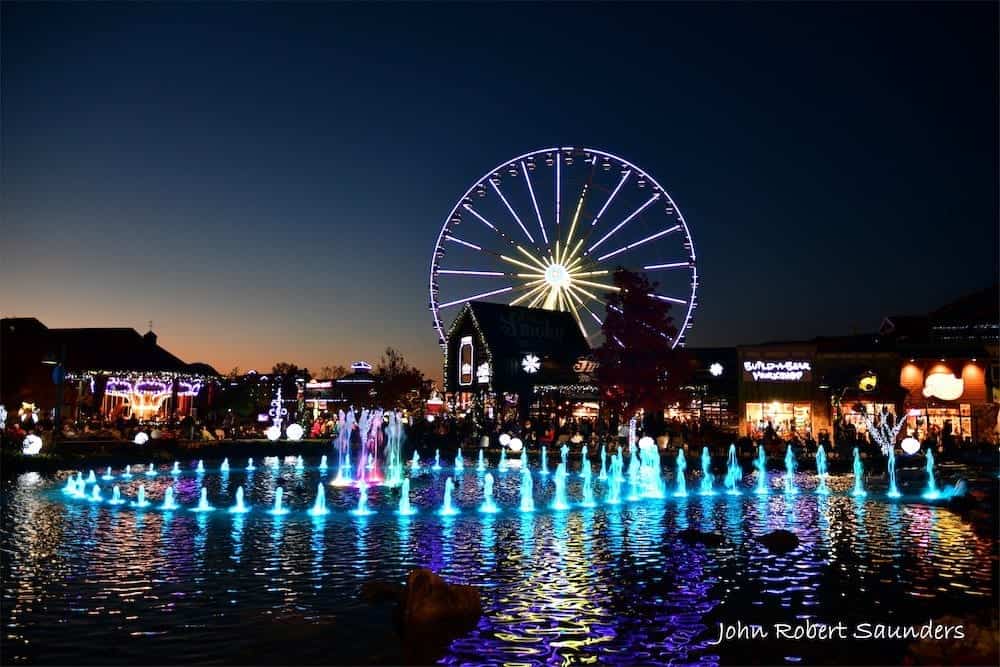 4 Easy Ways to Save Money While Visiting The Island in Pigeon Forge