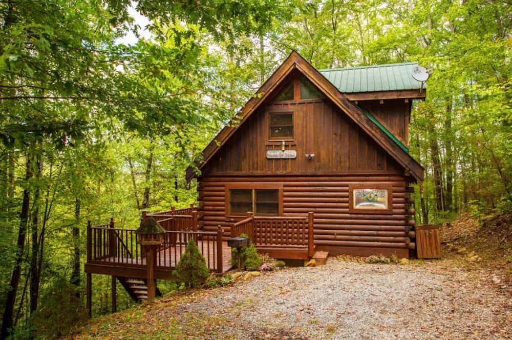 5 Reasons Why Families Love Our 2 Bedroom Cabins in Gatlinburg