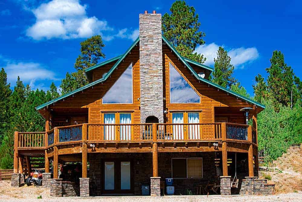 4 Ways Groups Save Money at Our Large Cabins in the Smoky Mountains