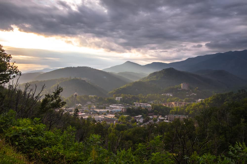 Everything You Need to Know About the Gatlinburg Scenic Overlook
