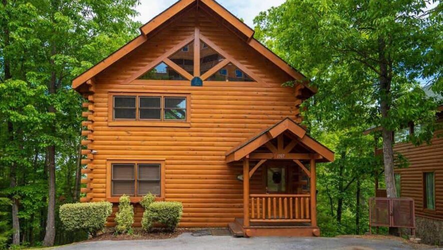 2 bedroom cabin in Pigeon Forge TN