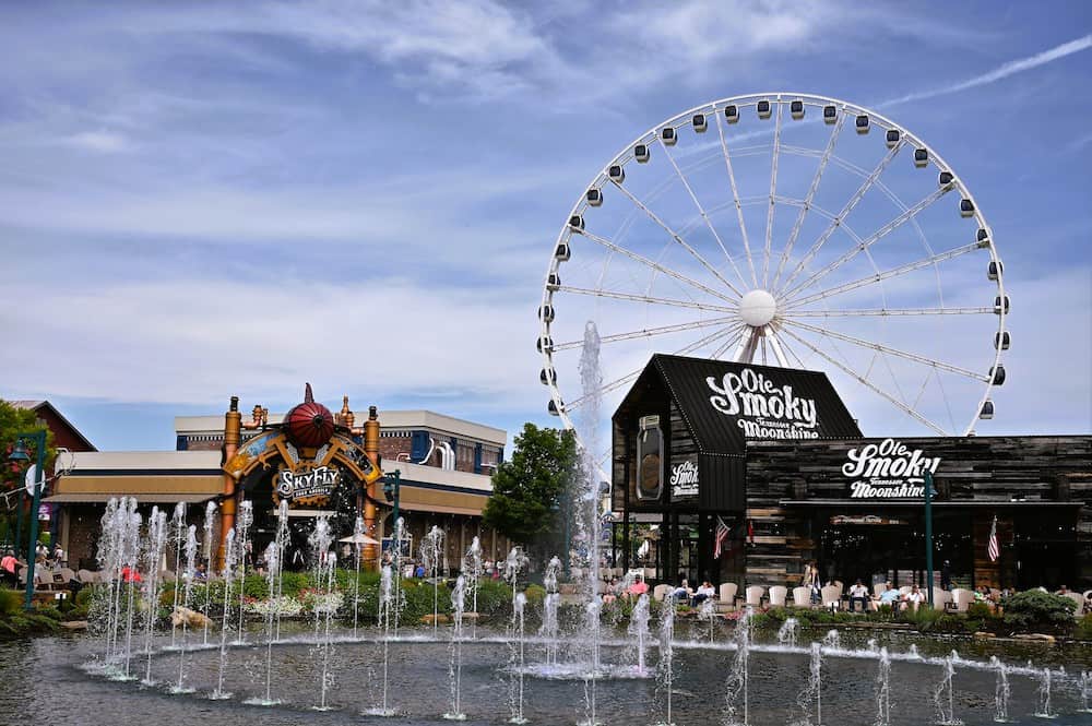 Top 7 Things to Do in Pigeon Forge for Adults